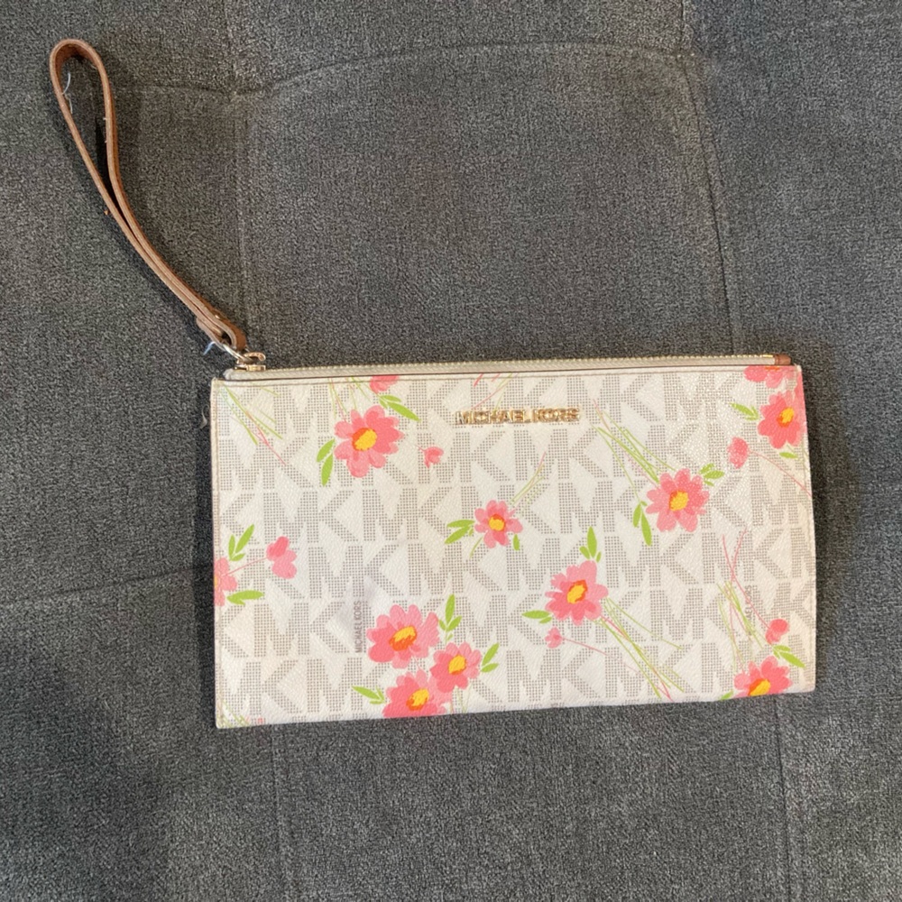 Michael Kors luggage clutch, wristlet